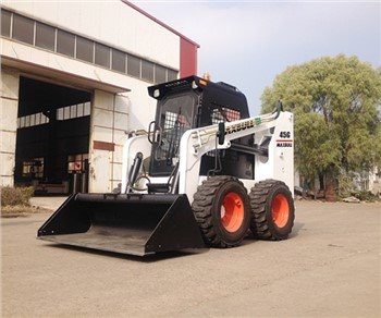 Multifonksyonèl Skid Steer Loader